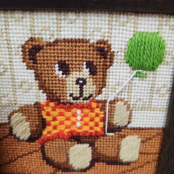 Vintage Framed Teddy Bear Needlepoint Art Set - Picture 4 of 6